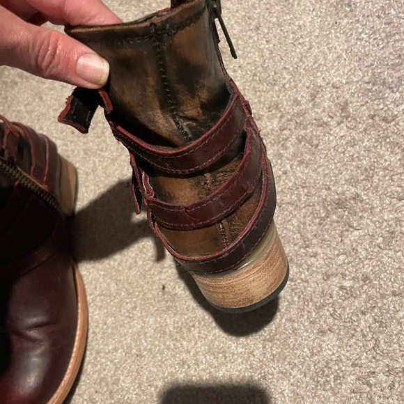 Freebird by Steven Burgundy Belfast Ankle Booties - Picture 9 of 10